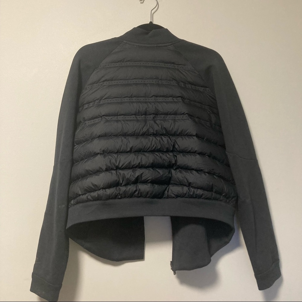 Nike Jacket - Picture 7 of 7